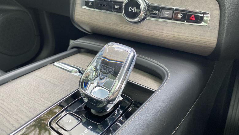 Volvo Xc90 2.0 B5D [235] Inscription Pro 5dr AWD Geartronic Diesel Estate